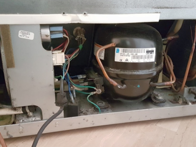 Ремонт холодильника Hitachi R-VG 660 PUC7-1 GBK в СПБ по улица Партизана Германа, д. 39